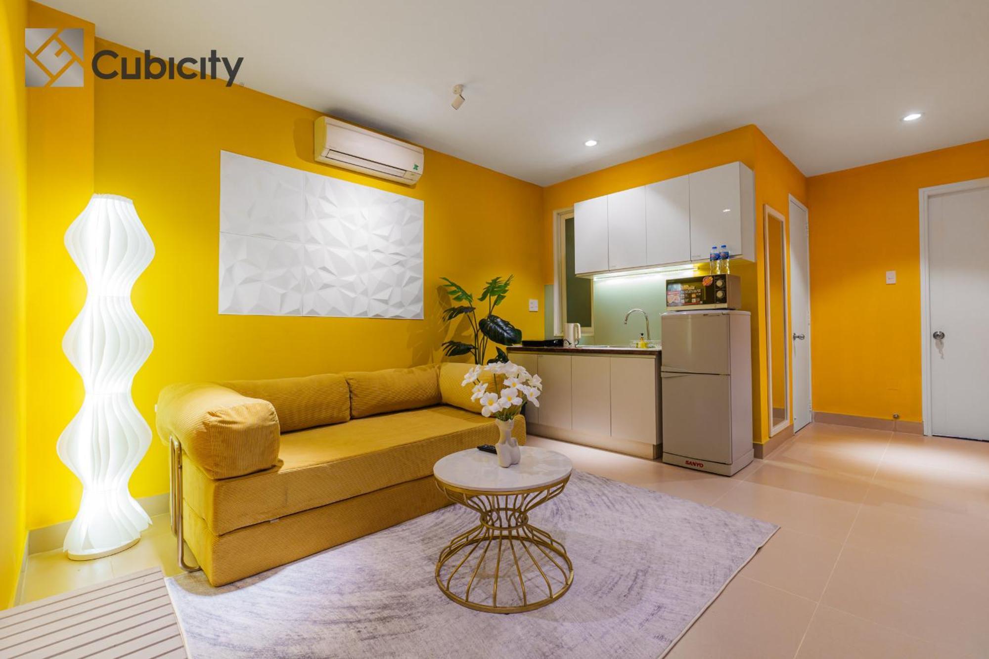 Cubicity Metro House Apartment